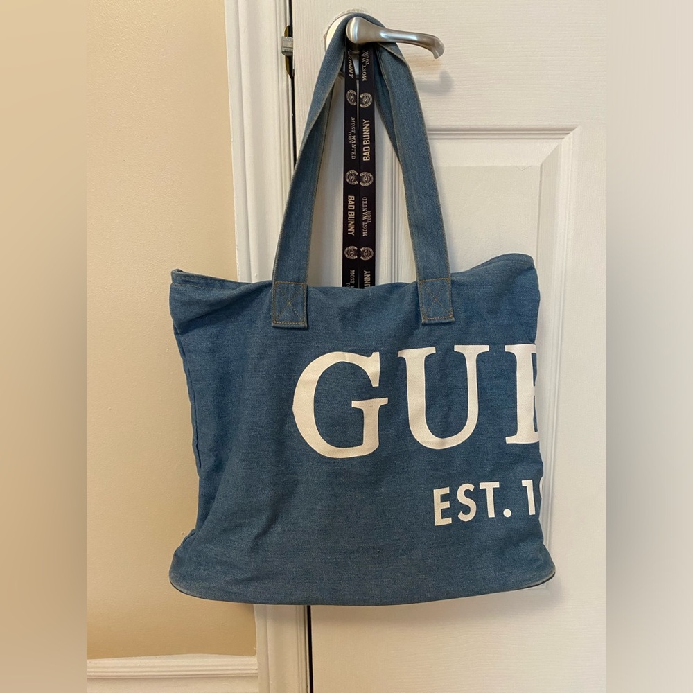 Guess purse